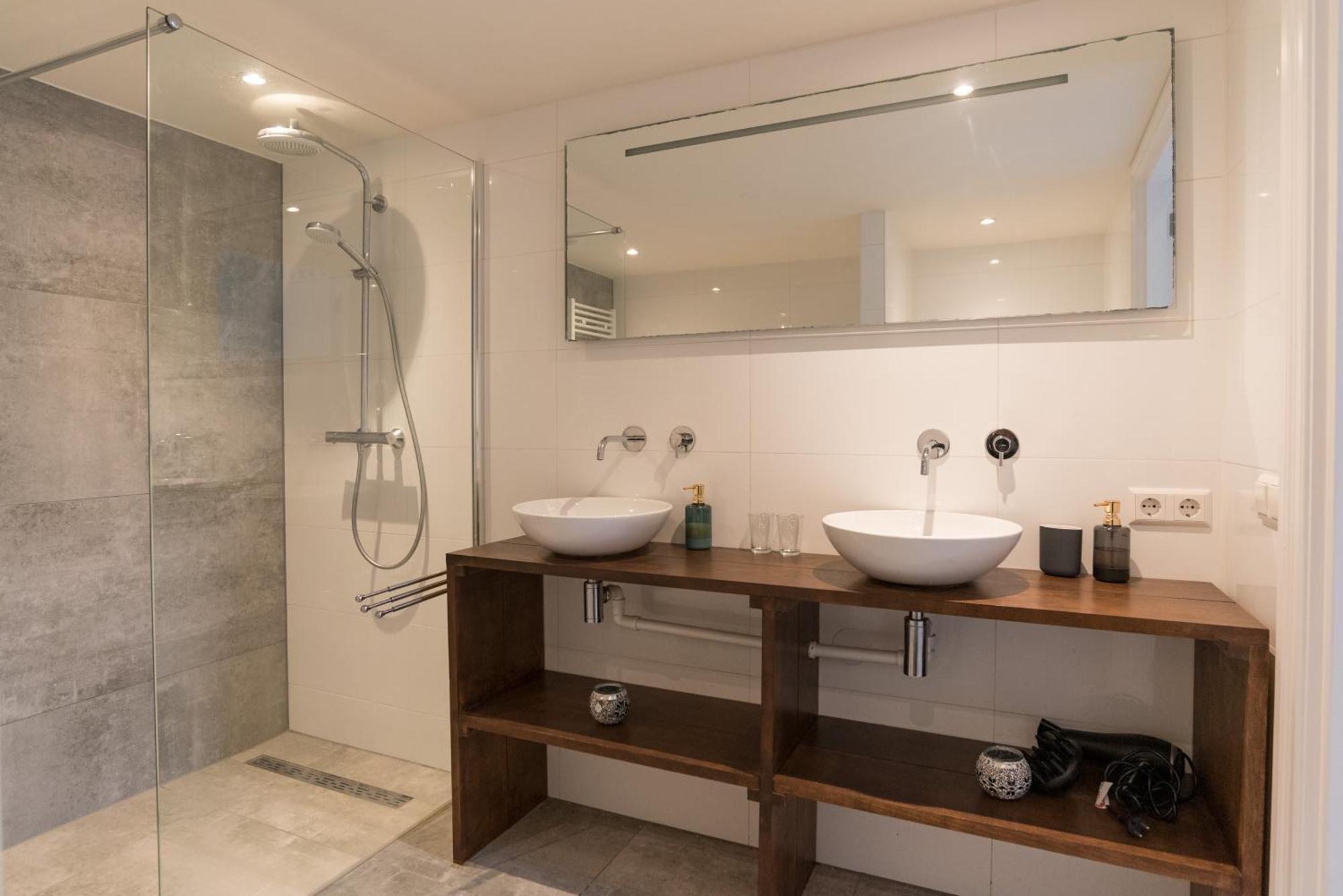 1001 Nights Boutique Lofts Hotel Хаарлем Екстериор снимка