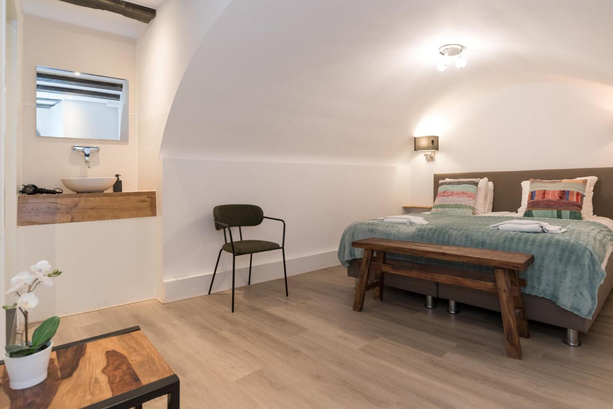 1001 Nights Boutique Lofts Hotel Хаарлем Екстериор снимка