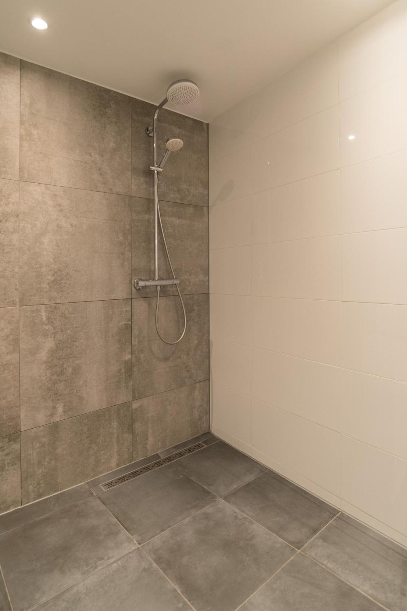 1001 Nights Boutique Lofts Hotel Хаарлем Екстериор снимка